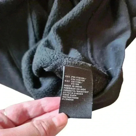 Brunette The Label This Wine is Making Me Awesome Black Sweatshirt Women's M/L - Picture 8 of 11